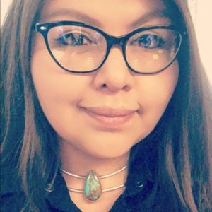 Meet your Posher, Julissa